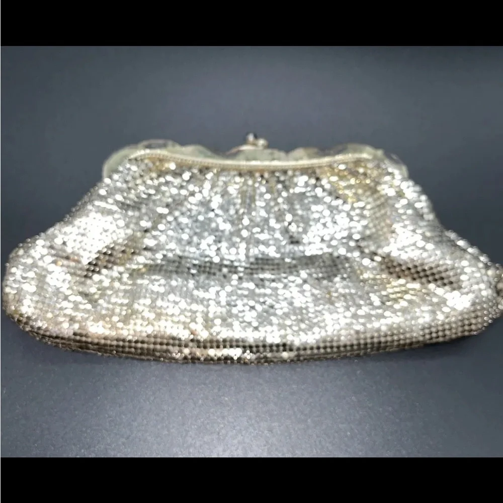 Whiting and Davis Evening Clutch 🎇 - Picture 6 of 11
